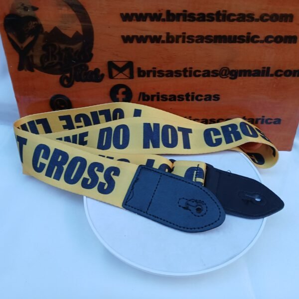 Correa para Guitarra / Bajo - Diseño "DO NOT CROSS" (No Cruzar)
