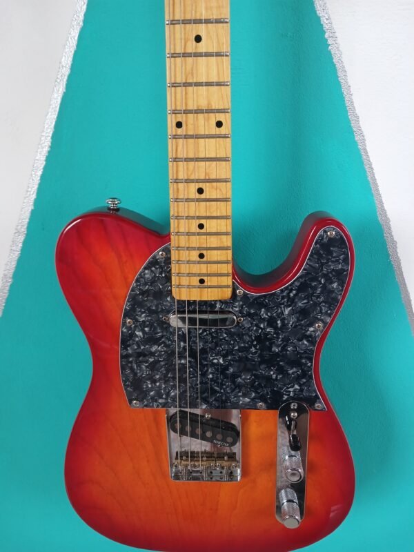 Guitarra Eléctrica Schecter PT Fastback (Estilo Telecaster) - Sunburst con Golpeador Perlado - Image 10