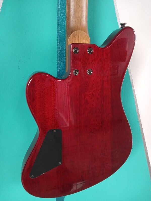 Guitarra Eléctrica Charvel  - Trans Red / Trans Black con Humbuckers y Diapasón de Ébano - Image 3