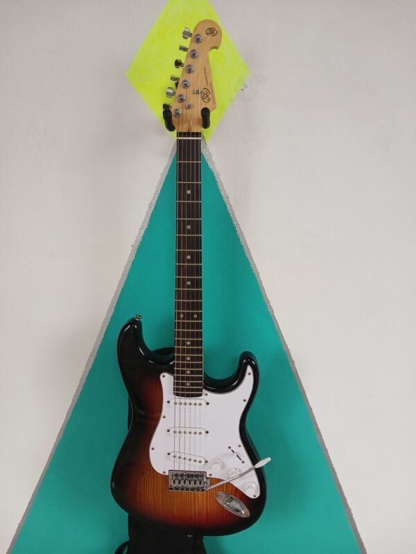 Guitarra Eléctrica SX SST Series (Estilo Stratocaster) - Sunburst Clásico - Image 10