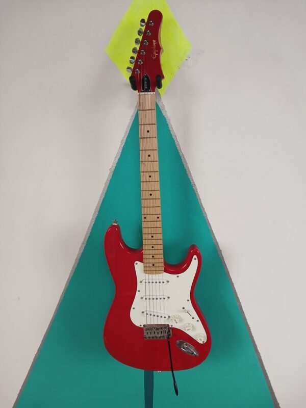 Guitarra Eléctrica Epiphone S Series (Estilo Stratocaster) - Rojo Brillante con Diapasón de Arce Hecha en Corea del Sur - Image 8
