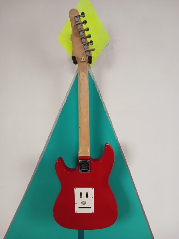 Guitarra Eléctrica Epiphone S Series (Estilo Stratocaster) - Rojo Brillante con Diapasón de Arce Hecha en Corea del Sur - Image 2