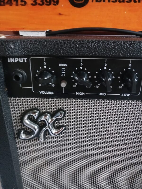 Amplificador de Guitarra Eléctrica SX - Modelo GA-1065 (10 Watts) - Image 9